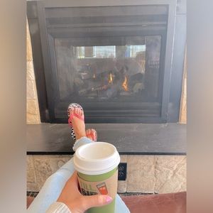 Meet your Posher, Eliana